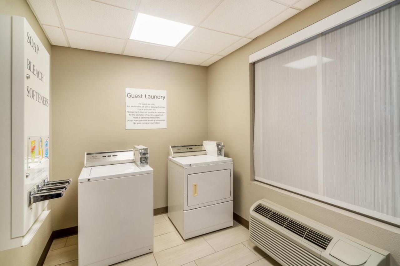 Holiday Inn Express Hotel & Suites-Magee, An Ihg Hotel Extérieur photo