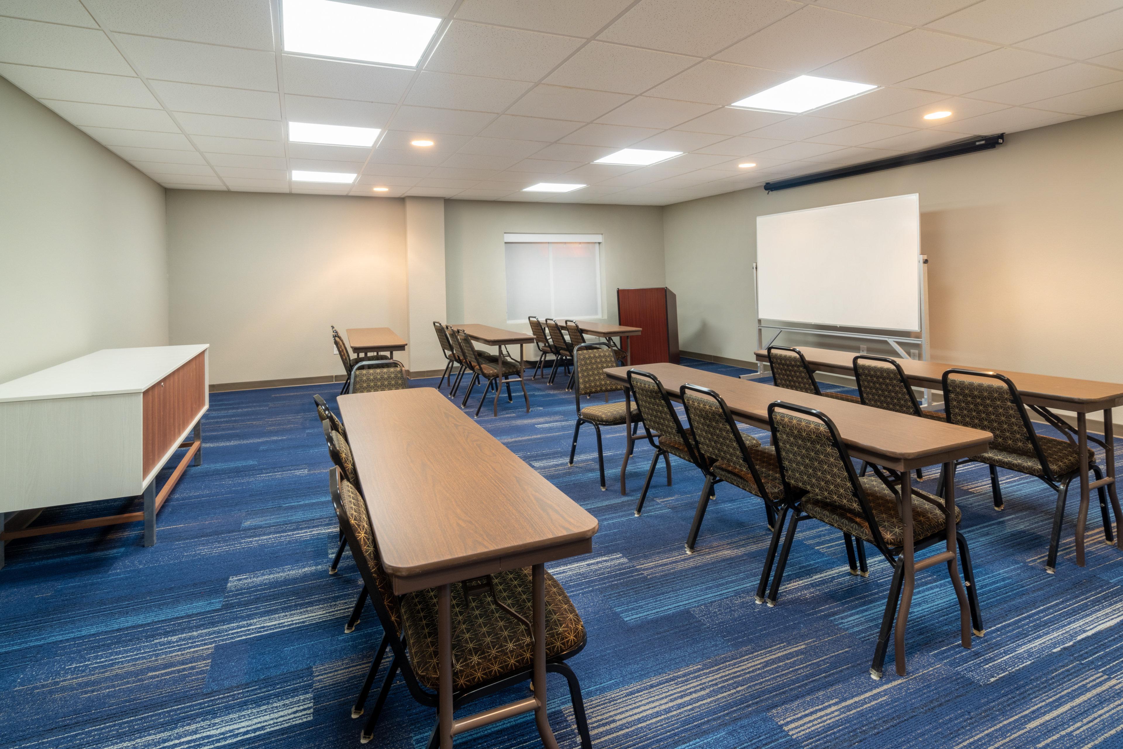 Holiday Inn Express Hotel & Suites-Magee, An Ihg Hotel Extérieur photo